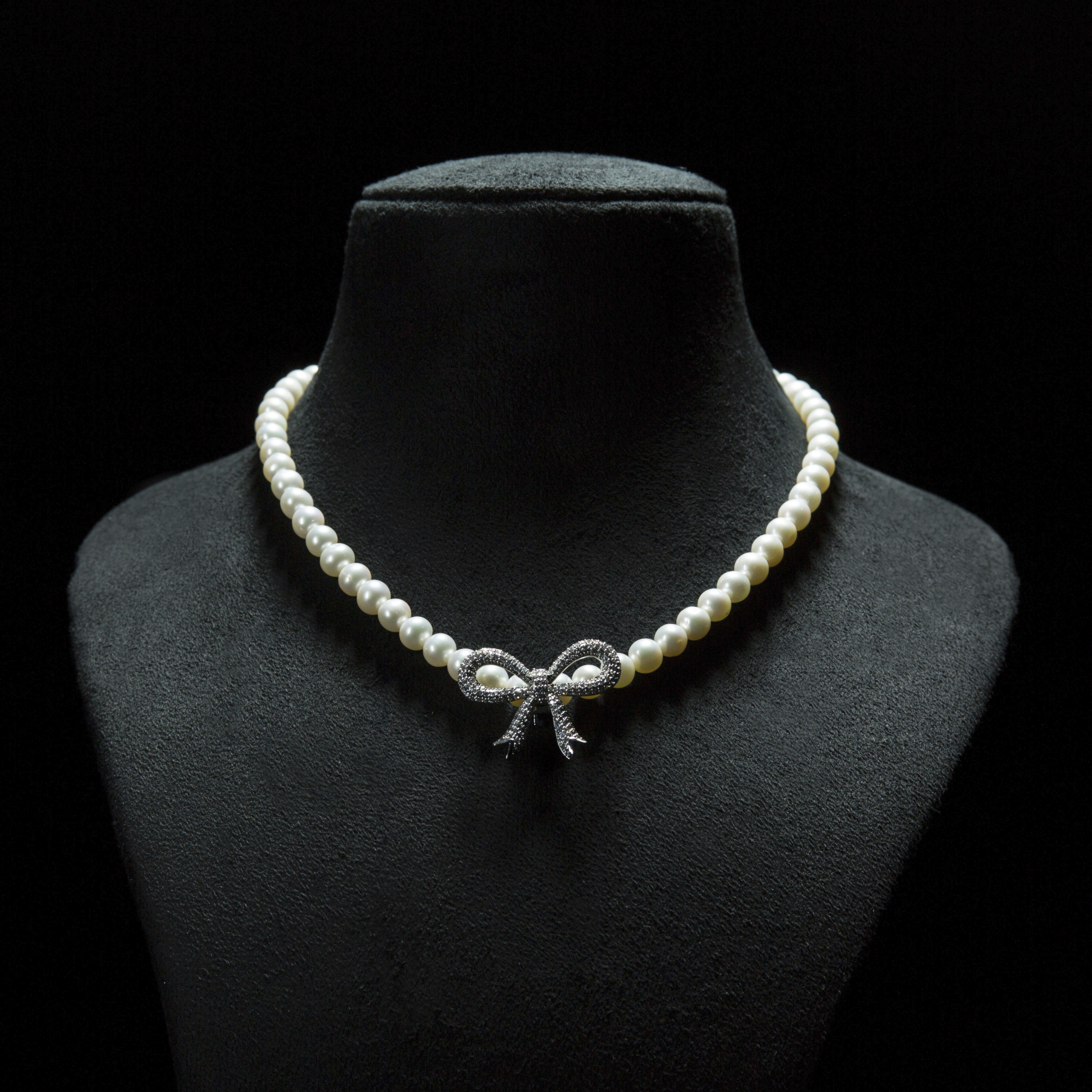 Classic diamond accent bow knot white pearl necklace