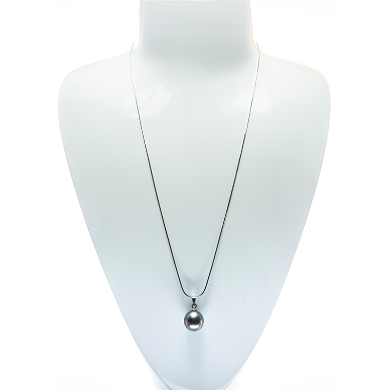 Tahitian Pearl Fine Silver Pendant with Silver chain