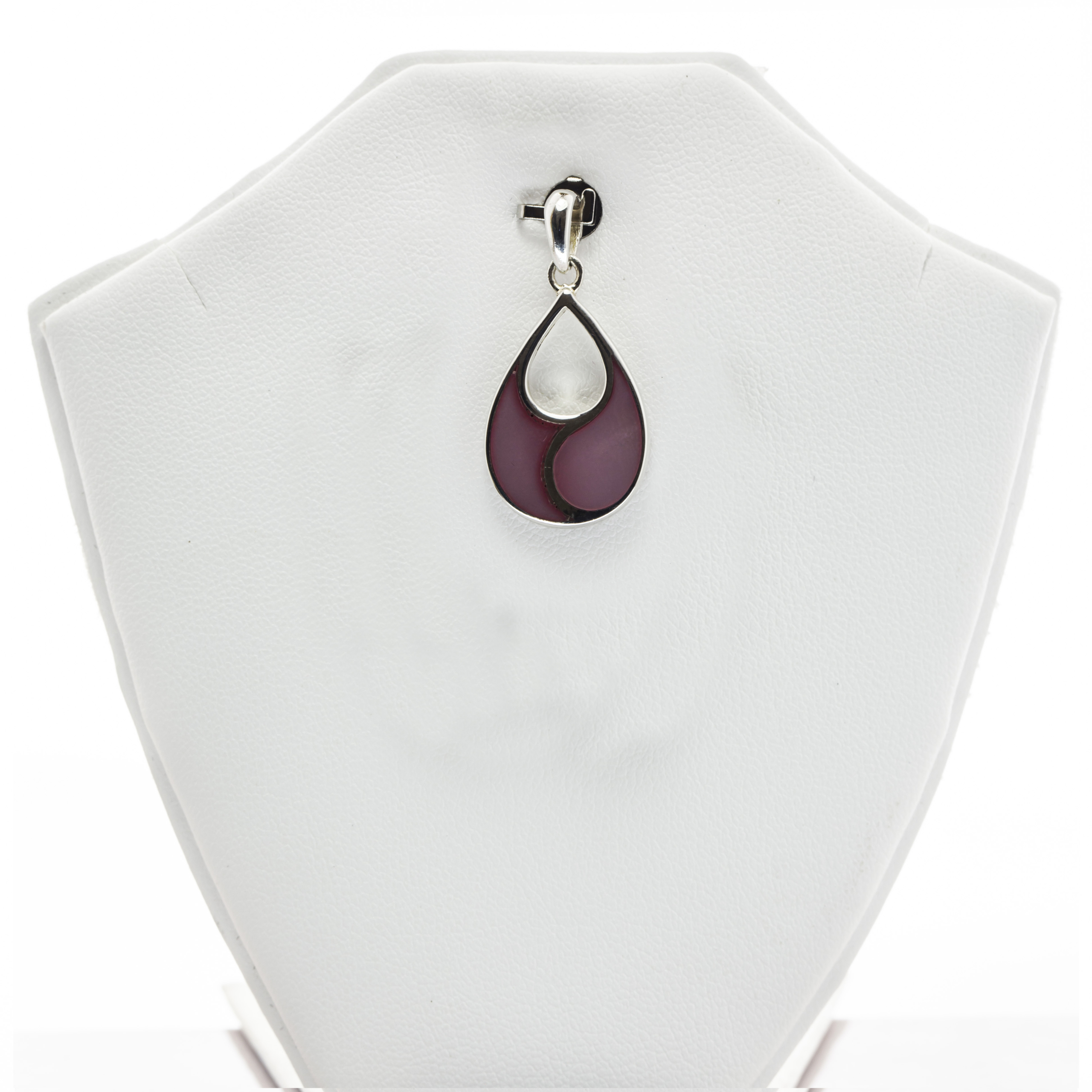 Drop Shaped Mother of Pearl Silver Pendant