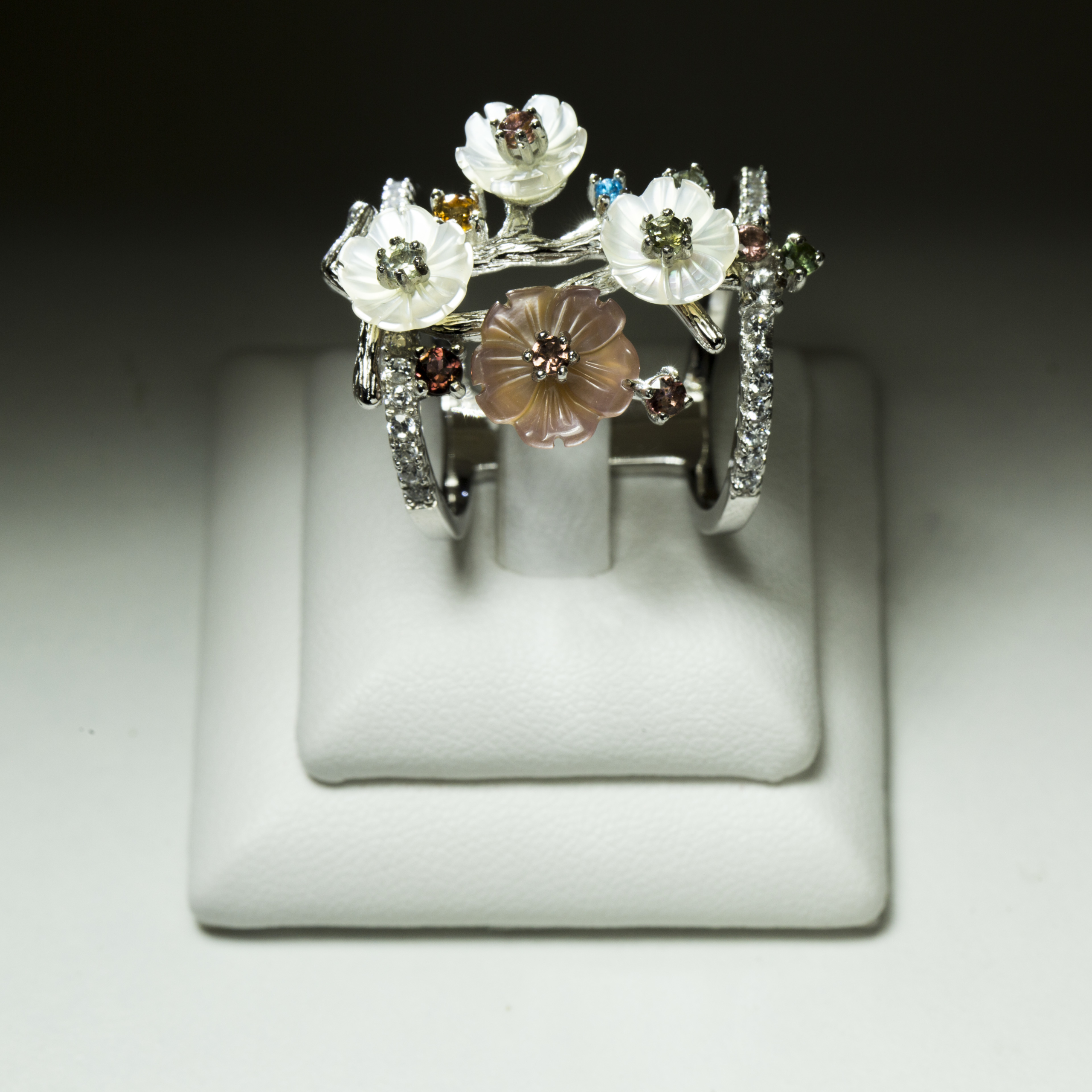 Floral double Ring Natural Gem Stone studded Mother of Pearl Fine Silver Ring