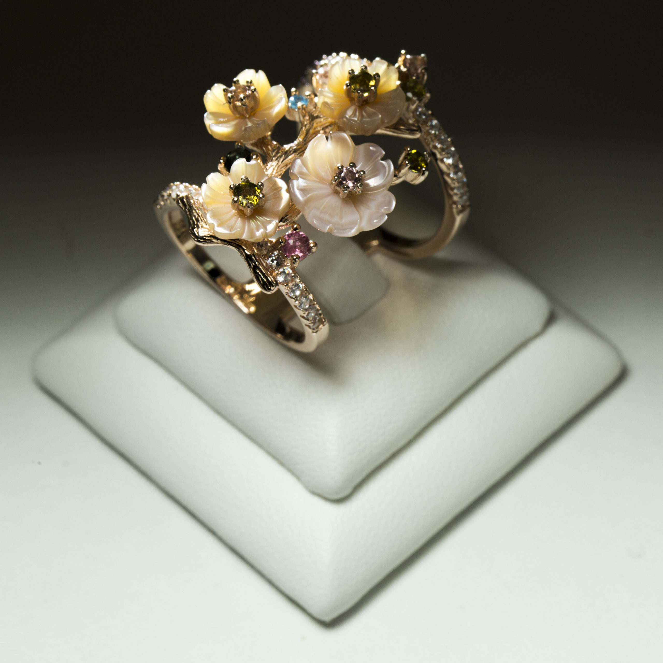 Floral double Ring Natural Gem Stone studded Mother of Pearl Fine Rosegold Ring