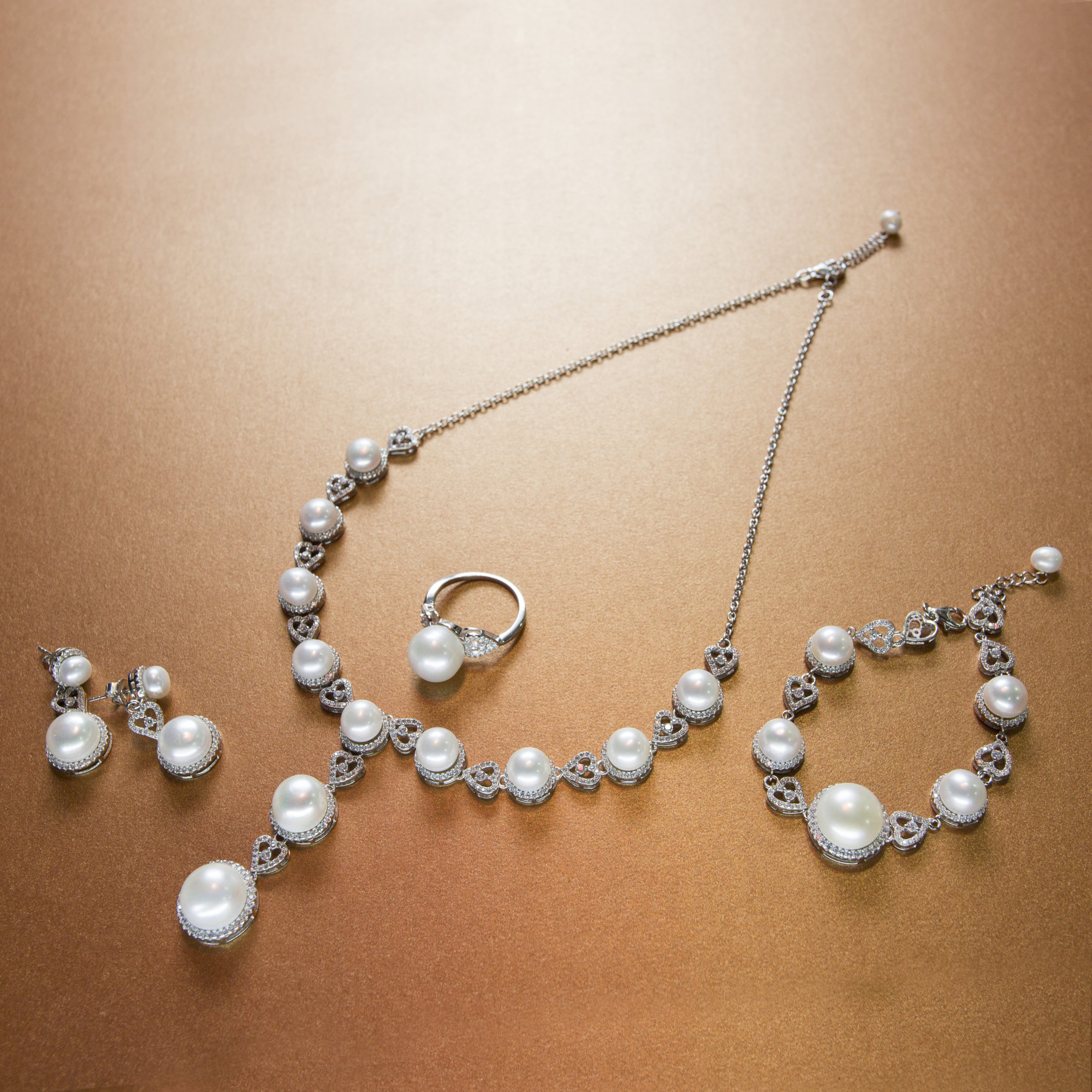 Heart Shape Silver Style - White Freshwater Pearl set